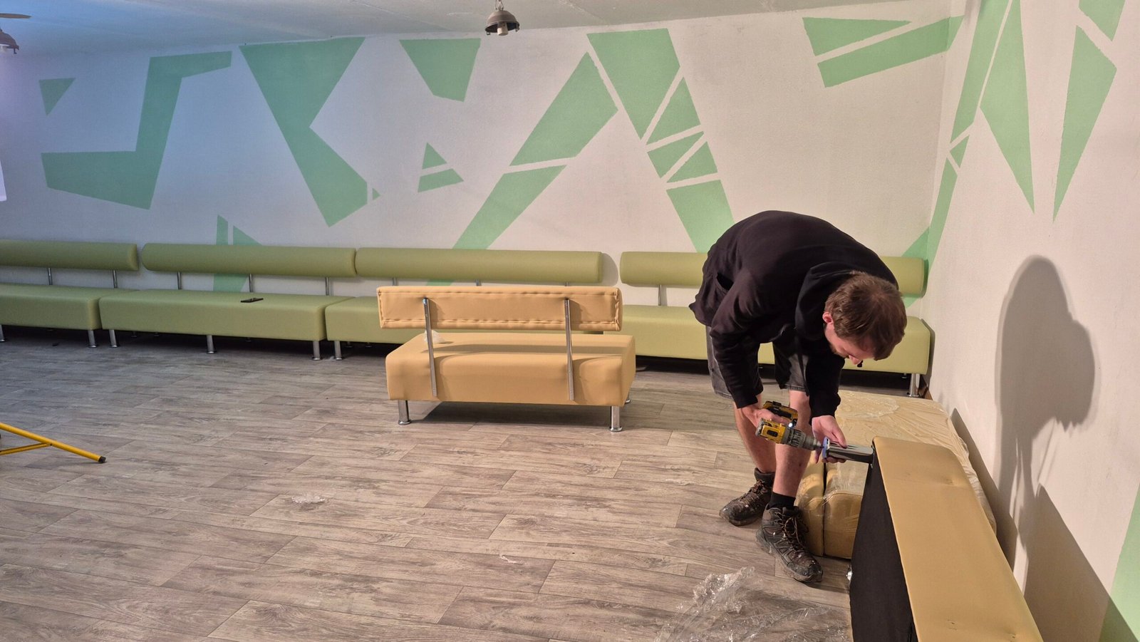 Місяць невпинної роботи і діти отримали укриття!