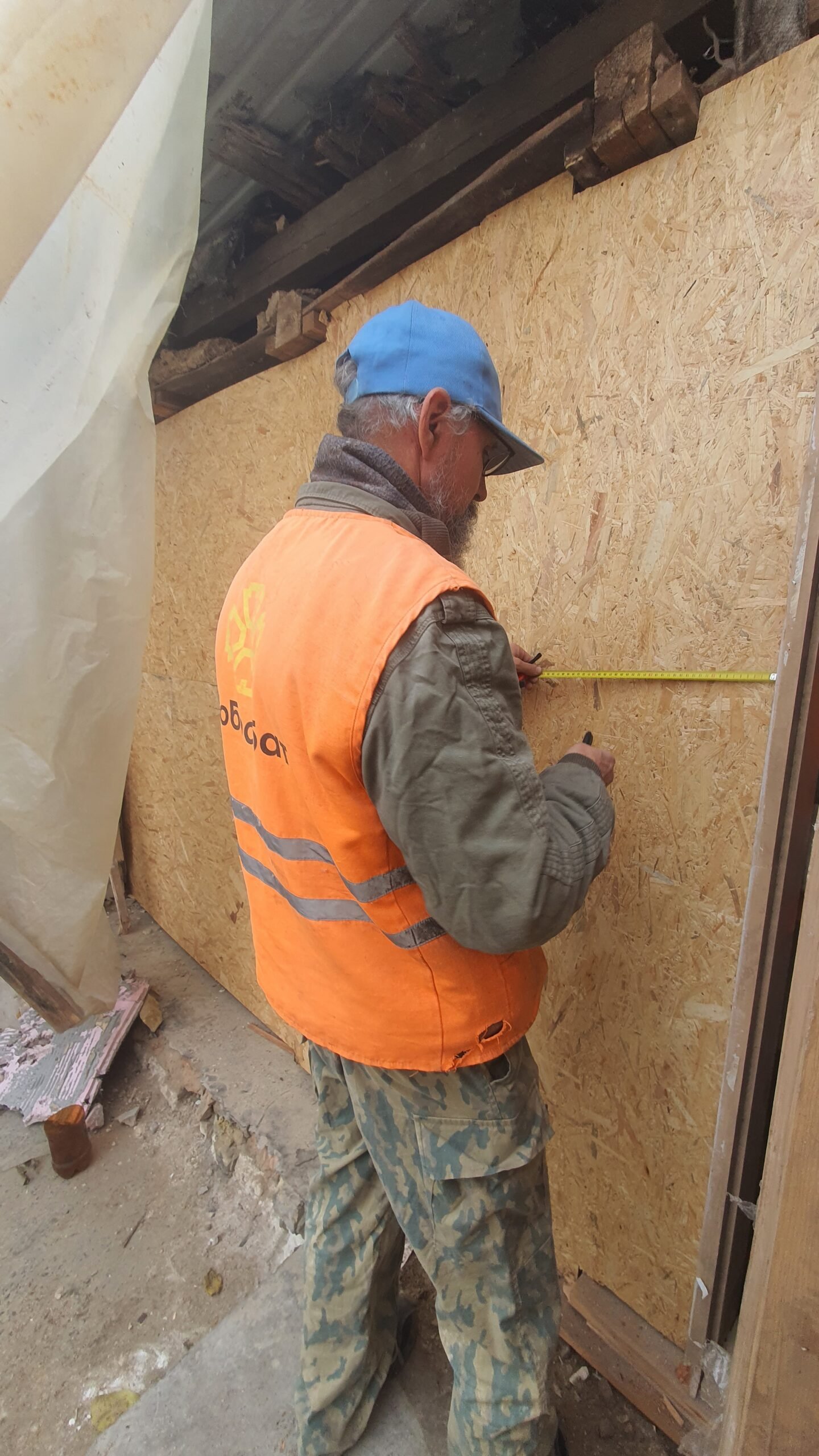 Добробат укріпив будинки, зруйновані дронами