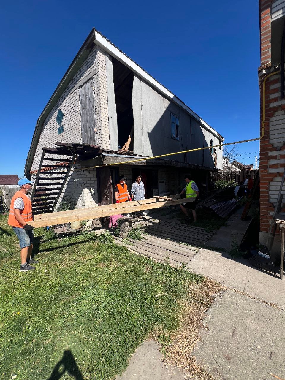 Робота не зупиняється: Добробат допомагає громадам по всій країні