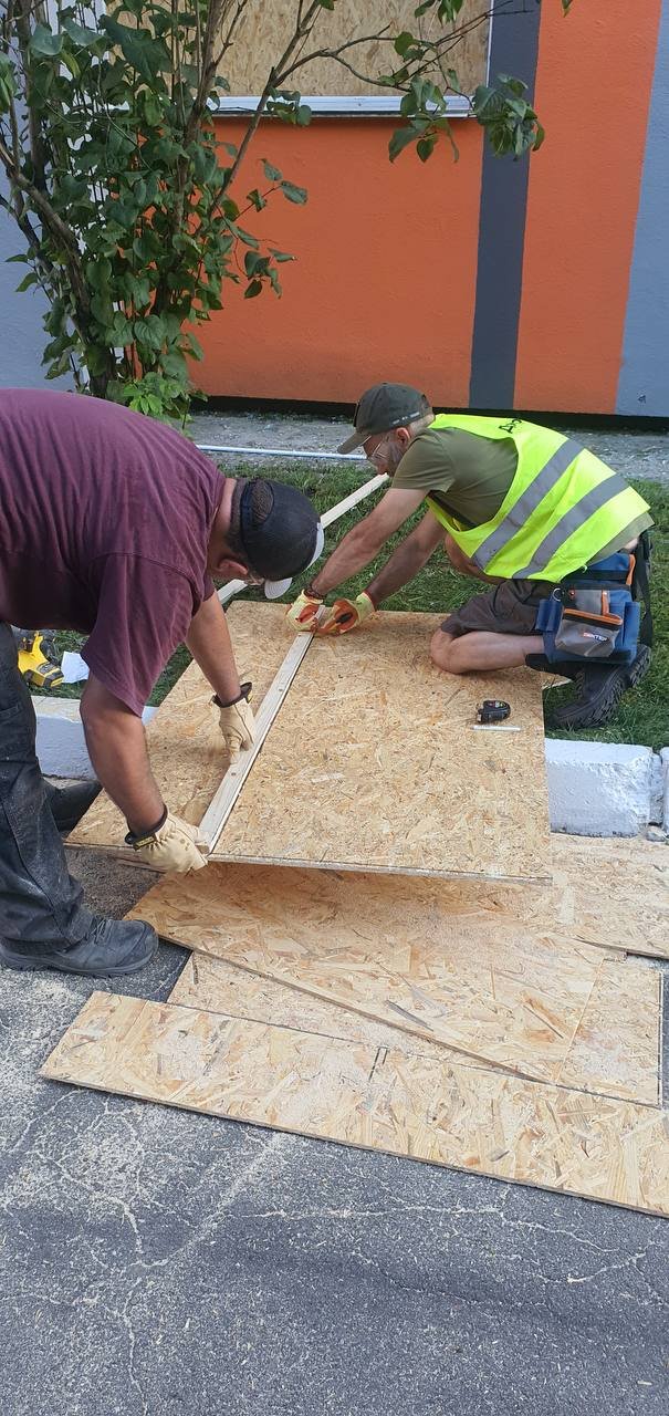 Добробат на повних обертах: волонтери продовжують працювати