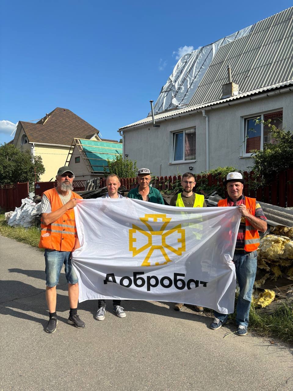 Відновлення інфраструктури та допомога постраждалим: Підсумки тижня «Добробату»