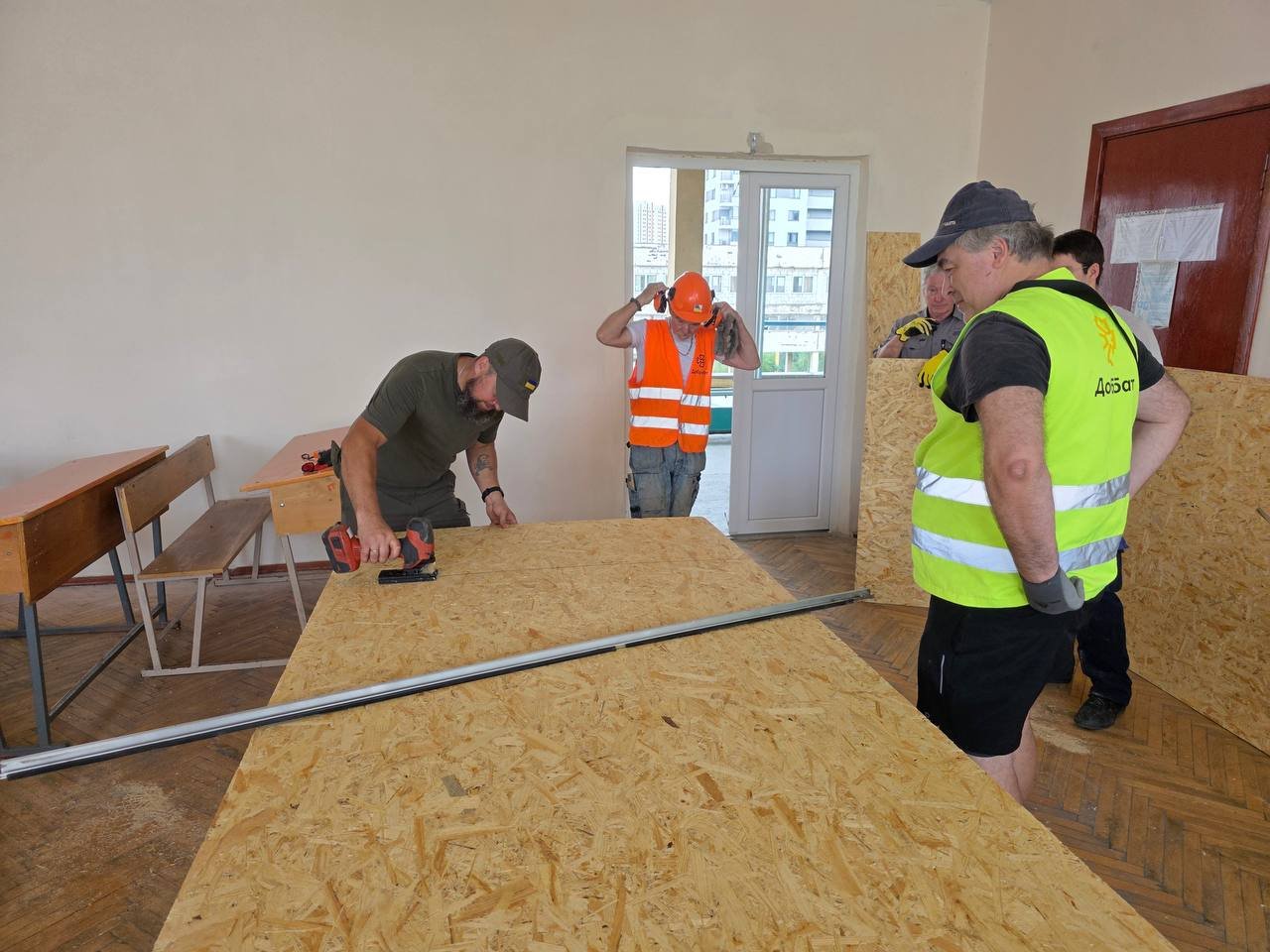 Відновлення інфраструктури та допомога постраждалим: Підсумки тижня «Добробату»