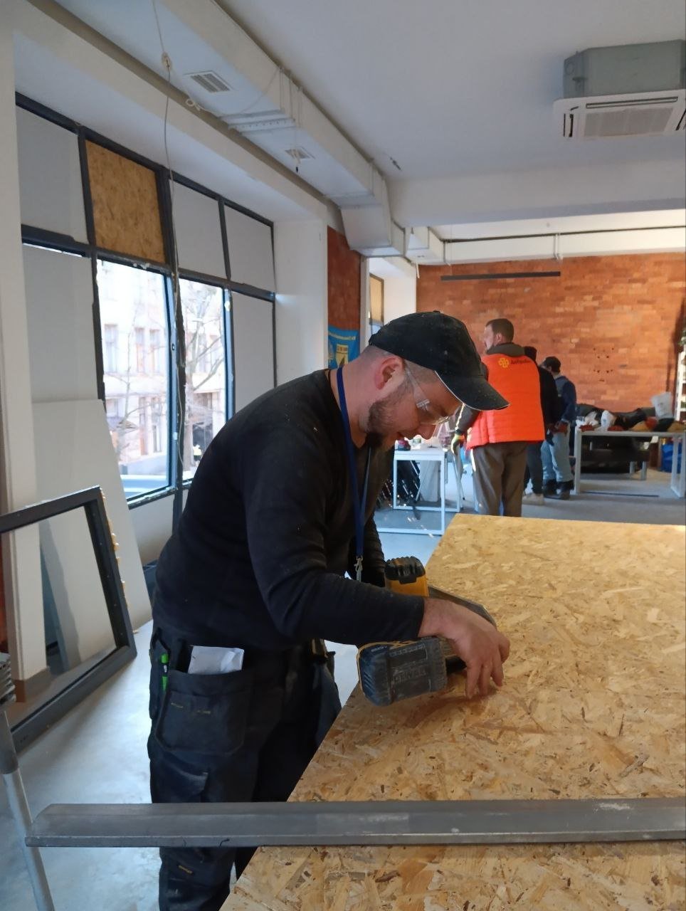 Добробат допомагає Харкову оговтатись після масованої атаки росіян